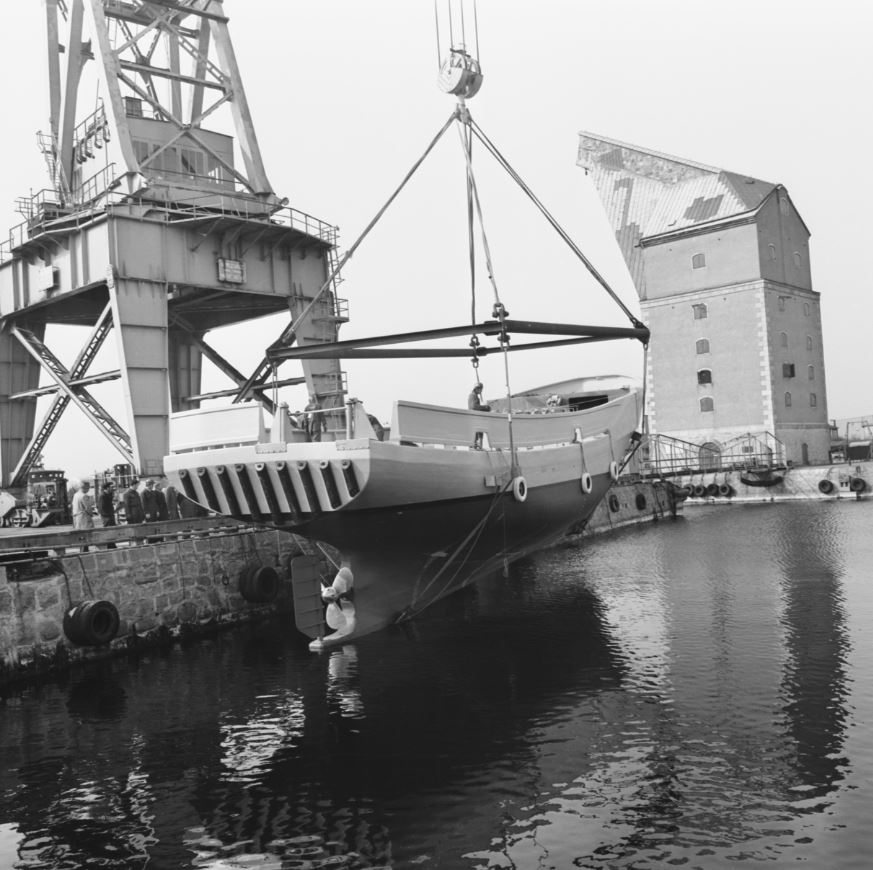Fiskeminsveparna (M31-M32) och utvecklingen av Marinens första ...
